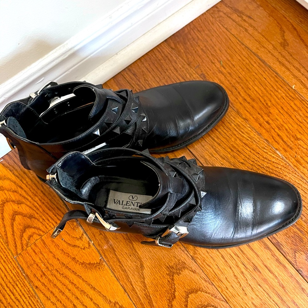 Valentino Boot - Picture 2 of 2